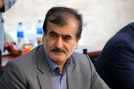 مدیر کل بیمه سلامت استان گیلان:   هدف از الکترونیک کردن سازمان کم کردن شیب بدهکاری ها است