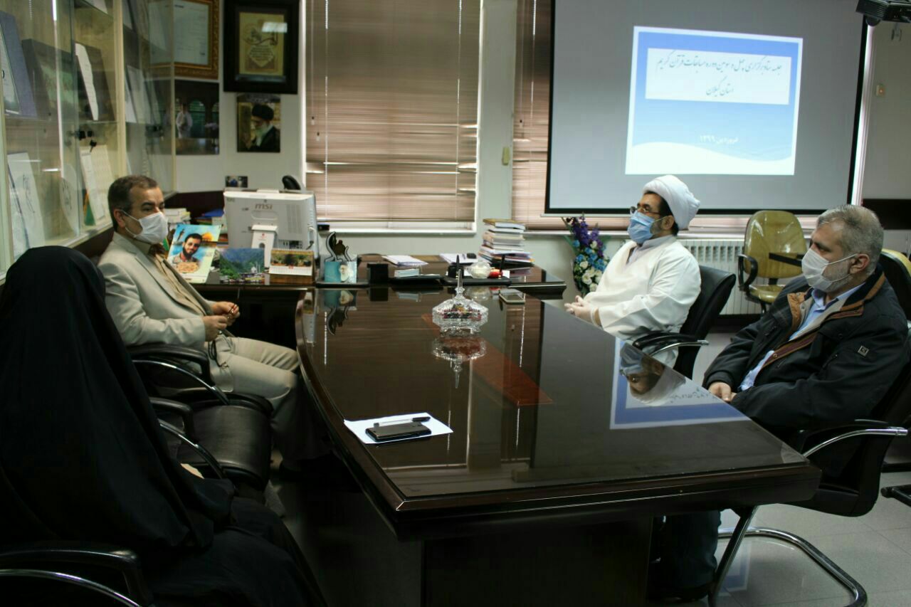 مدیر کل اوقاف استان در دیدار با منتخب مردم رشت :  مردم نسبت به انقلاب وفادار و توقع بسیاری از مسئولان دارند