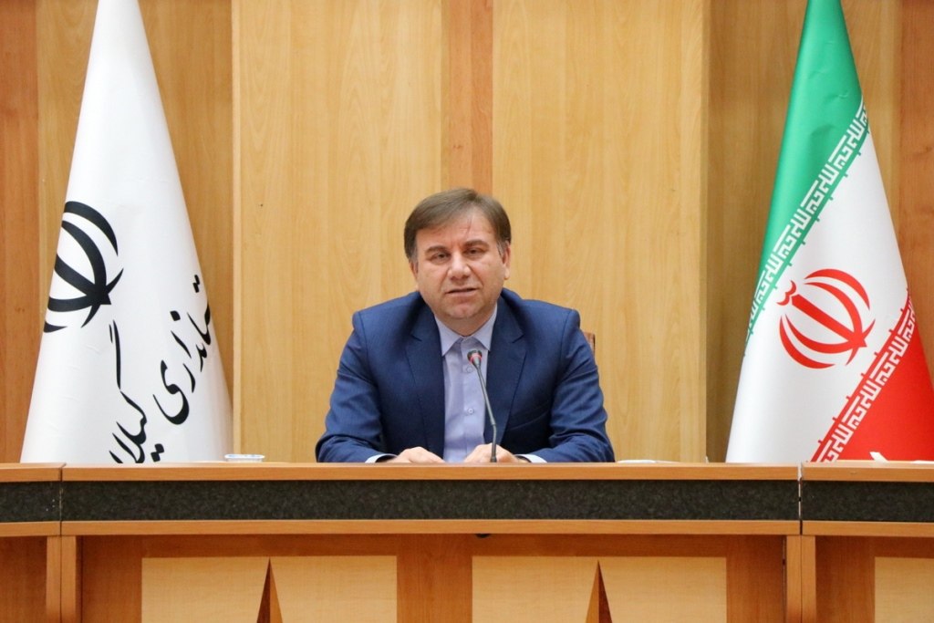 استاندار گیلان تاکید کرد:محصولات بهداشتی مورد نیاز داروخانه ها از طریق واحدهای تولیدی استان تأمین شود