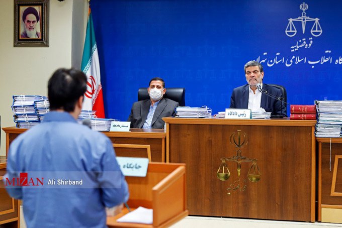 جزئیات پنجمین جلسه رسیدگی به اتهامات روح الله زم /زم می خواست با موشک پادگان سپاه را بزند