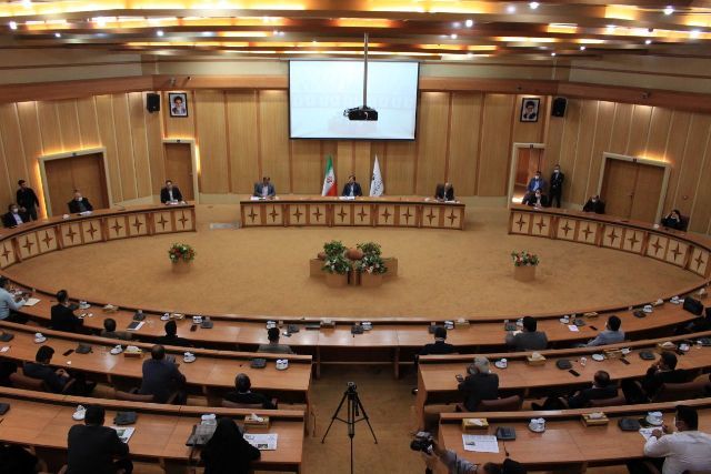   استاندار گیلان در مراسم گرامیداشت روز شهرداری ها و دهیاری ها :  مناطق روستایی در ذیل برنامه‌های توسعه ای دولت تدبیر و امید ، مغفول نبوده است
