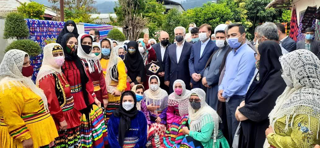 روستای  قاسم‌آباد ظرفیت‌ها و پتانسیل‌های انسانی و طبیعی بسیار خوبی دارد که باید از آن  برای توسعه و رشد منطقه،استان و حتی کشور استفاده شود