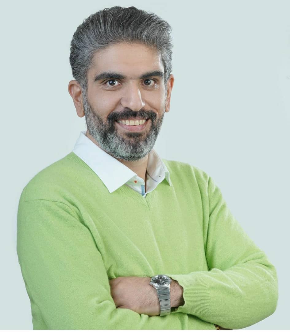 اين انصراف پايان راه نيست و آغازي است بر تلاشی مضاعف براي رسيدن به آرمانشهری که همگان آرزو و رویای آن را برای شهر و دیار خود داشته و داریم