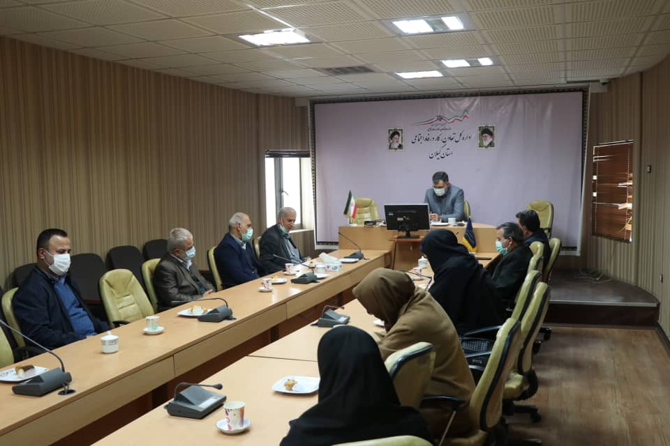 خود را از جامعه کارگری و کارگران جدا نمی دانم