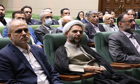 نشست حقوقدانان، اساتيد حوزه و دانشگاه، وكلا و نخبگان با رئیس کل دادگستری گیلان  برگزار شد