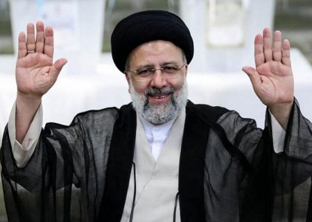 رییسی دستور اجرای کامل مصوبه حجاب و عفاف را صادر کرد