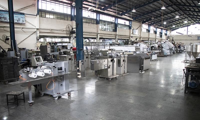 با تخریب کنندگان کارخانه ریسندگی لاهیجان برخورد قانونی خواهد شد