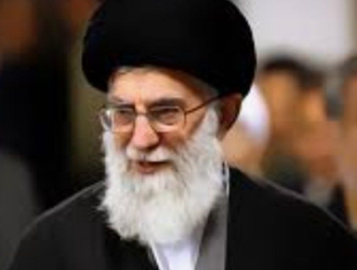 حقایق دفاع مقدس باید به گوش جوانها برسد