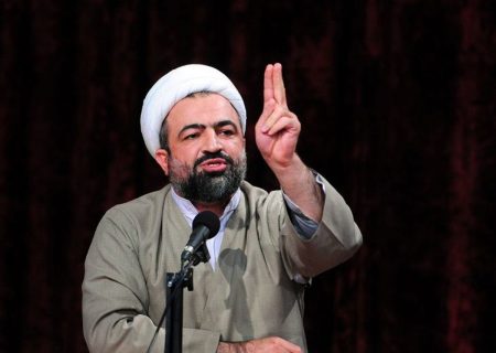 اموال علی کریمی در ایران باید توقیف شود