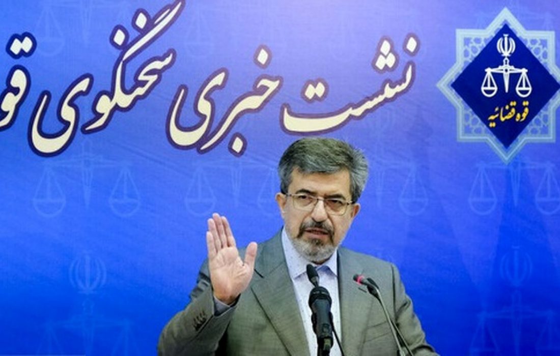 سزای کسانی که در زمین ظلم می‌کنند، جز دار نیست