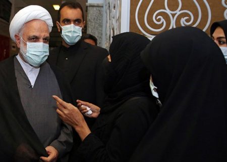 بی‌حجاب‌ها مجازات می‌شوند