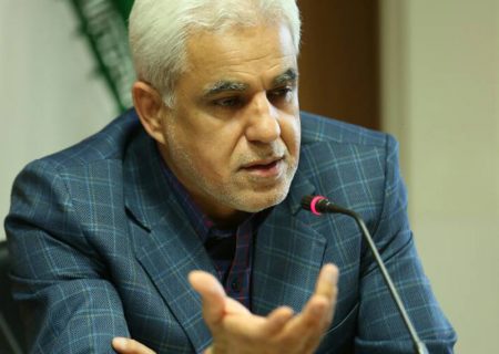 ویژگی های مدیران چسبیده!