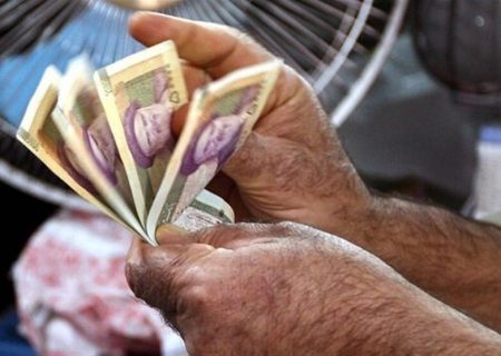 حقوق کارگران نصف شد / دستمزدها در سال آینده به چقدر رسید؟