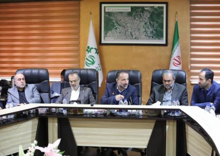 حل معضلات شهر رشت بر تمامی شهرهای گیلان تاثیرات مثبت میگذارد/ اجرای رینگ ۹۰ متری و احیاسازی رودخانه های رشت نیازمند رویکرد ملی است