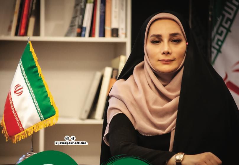 به خاطر اسارت و جانیازی شیمیایی پدر شهیدم با دردها آشنا هستم