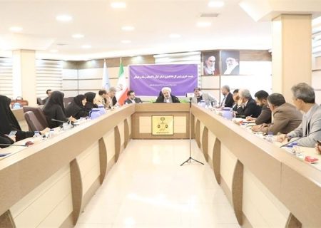 اصحاب رسانه چشمان تیزبین و نافذ جامعه است