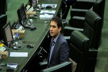 یک نفر از اهل سنت استاندار کردستان شد