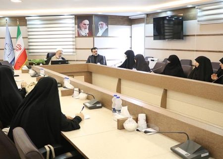 دیدار جمعی از بانوان حوزه فعال در امور فرهنگی با رئیس کل دادگستری استان گیلان