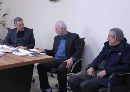 در راستای خدمت به جامعه کار و کارگر همه ی ما حلقه های یک زنجیر هستیم