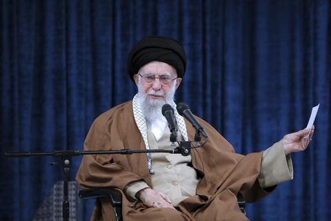 مذاکره با آمریکا ، هوشمندانه، عاقلانه و شرافتمندانه نیست