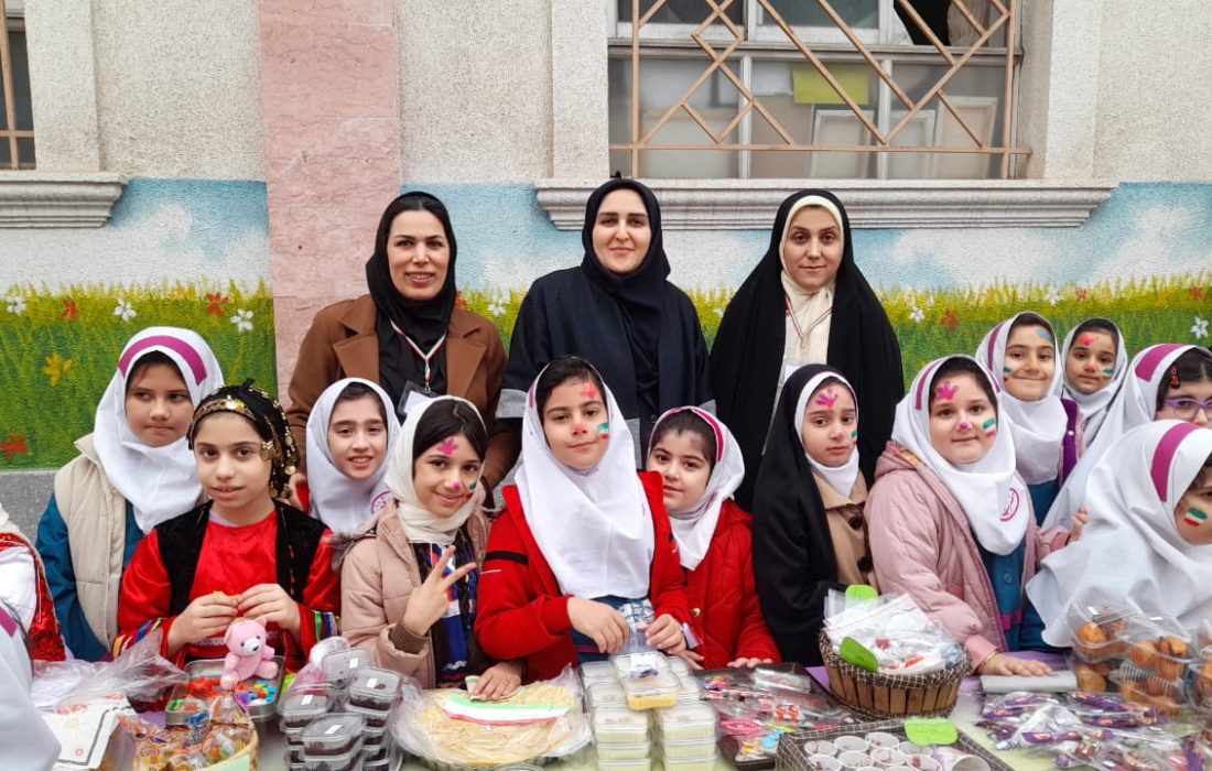 بازارچه خیریه دانش آموزان  دبستان حضرت رقیه رشت برگزار شد