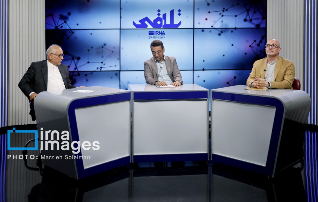 پزشکیان با چه کسانی وفاق کند؟