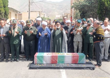 تشییع پیکر شهید گمنام در سالروز شهادت امام جعفر صادق ع در شهر منجیل برگزار شد