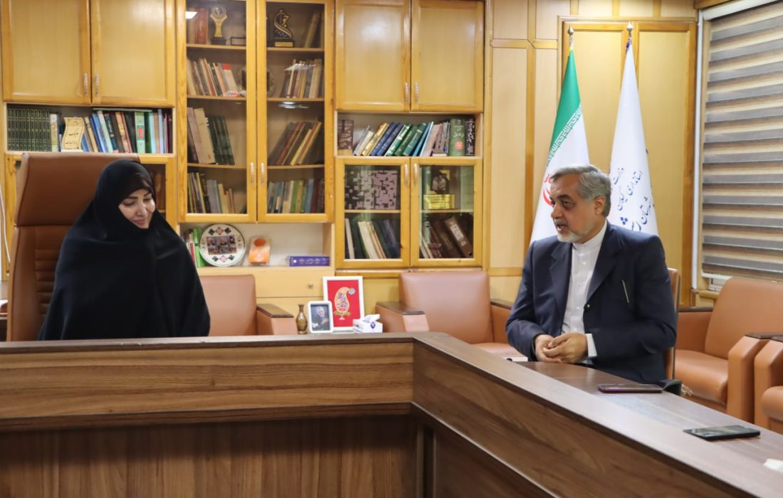 یک معلم، فرماندار رشت شد