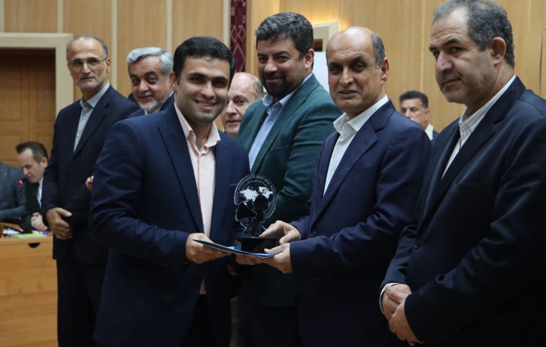 روابط عمومی فرمانداری رشت به‌عنوان برترین روابط عمومی استان گیلان انتخاب شد