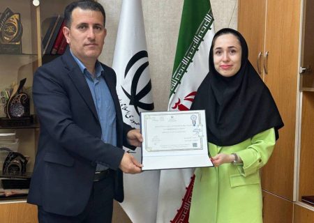 مجوز فعالیت موسسه ی مردم نهاد طنین نیک گامان نو به جیران قربانی اهدا شد