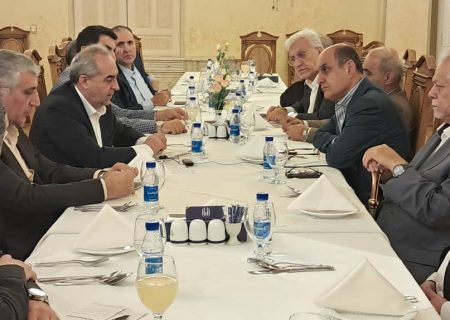 مرز آستارا ظرفیت تبدیل‌شدن به قطب ترانزیتی منطقه را دارد