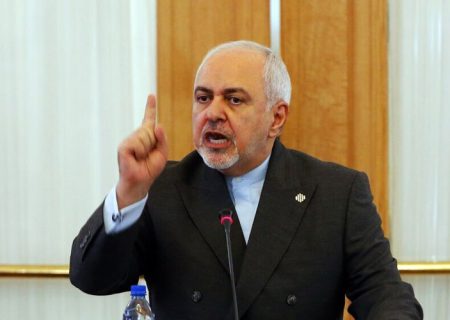 مداح سیدحسن نصرالله نفوذی اسرائیل بود؛ وقتی دنبال نفوذ می‌گردیم به کسانی که قیافه‌شان با ما فرق می‌کند نگاه نکنیم؛ بینیم چه کسی دارد حرف اسرائیل را می‌زند؟