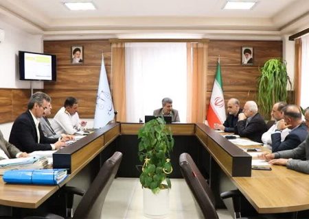 برگزاری نشست کارگروه استانی نظارت و ساماندهی وسایل نقلیه در پارکینگ های فراجای استان