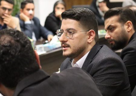 تکثر سیاسی یا تورم سیاسی؟