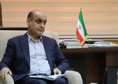 دکتر حق شناس ، استانداری تکنوکرات و با برنامه و استانداری میدانی و عمل گراست