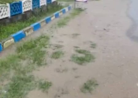 پروژه غیرمهندسی وپیش بینی نشده در روستای خواجه کری بخش جوکندان باعث آسیب ملک های شخصی شده است