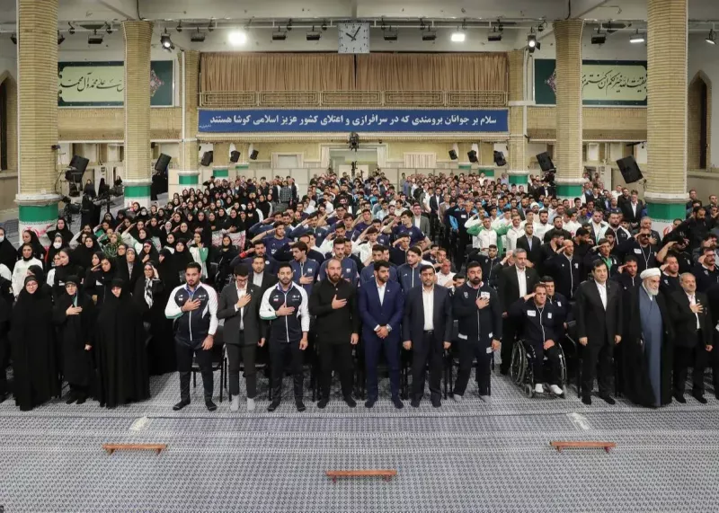 ایران عزیز ما و جوانانش، «مظهر امید» هستند