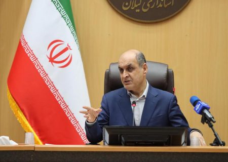 ملت اجازه نفوذ هیچ دشمنی به ایران را نمی‌دهند