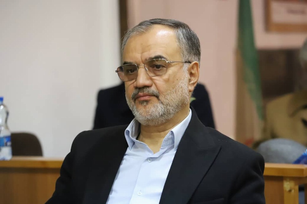 بهره‌برداری از پروژه پیرامونی استخر عینک رشت تا شب عید