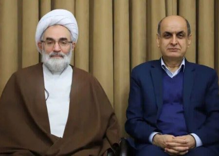 قدردانی استاندار نماینده ولی‌فقیه در گیلان از حضور باشکوه مردم استان در راهپیمایی یوم‌الله ۲۲ بهمن ۱۴۰۴