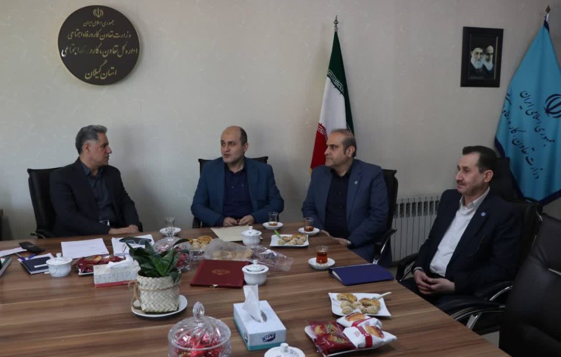 خدمات درمانی کارگران حداقل تا دو ماه حتی بدون ارائه لیست بیمه ادامه دارد
