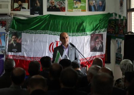 مسائل مربوط به بیمه کارگران ساختمانی و درمان تامین اجتماعی باید به طور ویژه دنبال شود