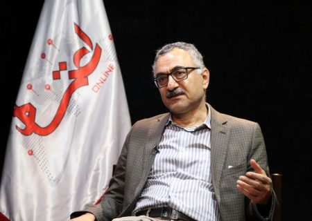 هشدار سعید لیلاز نسبت به کسب درآمد ایران از تنگه هرمز / دیناری درآمد از این تنگه برای ما نه لازم است و نه مفید