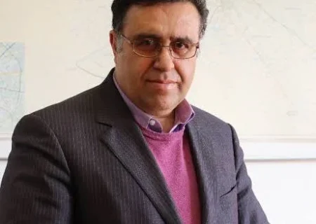 دولت‌ها با کسری بودجه زمین نمی‌خورند؛ با کسری اعتماد فرسوده می‌شوند