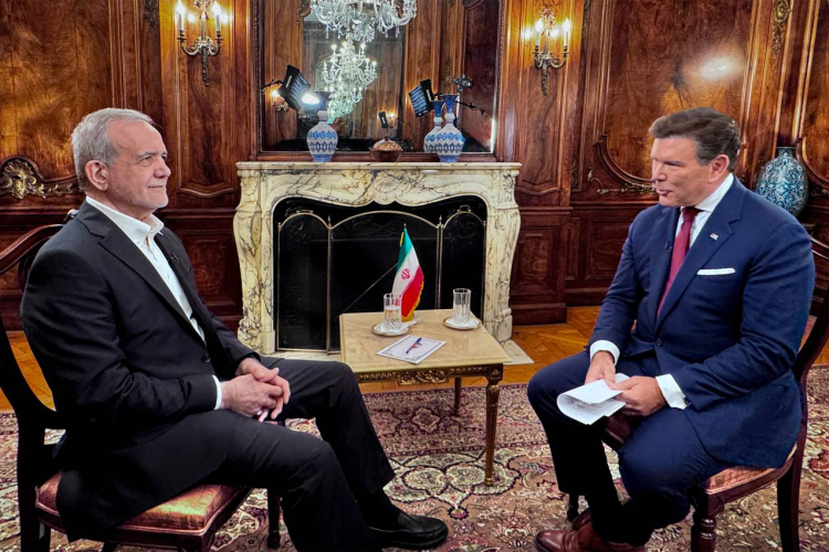 ایران آغازگر جنگ نبوده و نخواهد بود؛ در برابر حمله با قدرت دفاع می‌کنیم/ فشار برای وادار کردن ایران به تسلیم، نتیجه‌ای نخواهد داشت