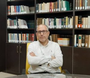 دام‌چالۀ مطالبات خُرد؛ (چگونه شهرهای کوچک، نمایندگان خود را از قانون‌گذار به کارپرداز بدل می‌کنند؟)
