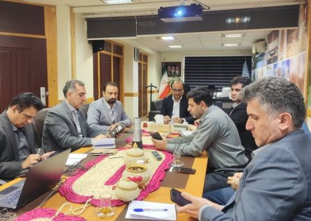 در نشست مشترک مدیرکل میراث فرهنگی، گردشگری و صنایع‌دستی گیلان با مدیرعامل و اعضای هیأت‌مدیره شرکت توسعه گردشگری گیلان، راهکارهای برگزاری هرچه بهتر پنل تخصصی گردشگری در همایش هفته سرمایه‌گذاری گیلان بررسی شد